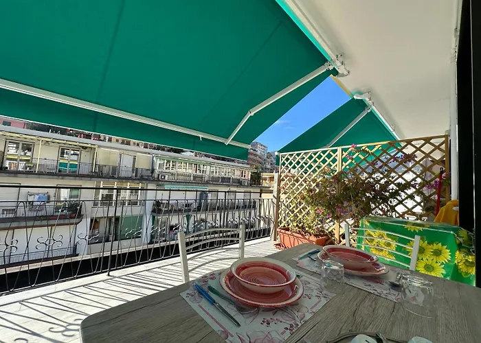 Wh - Un Posto Al Sole - Attico Monolocale Con Parcheggio Gratuito - 5 Minuti Dal Centro - Wifi Apartman San Remo