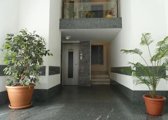 Wh - Un Posto Al Sole - Attico Monolocale Con Parcheggio Gratuito - 5 Minuti Dal Centro - Wifi *