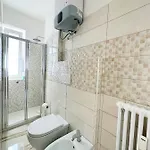 Wh - Un Posto Al Sole - Attico Monolocale Con Parcheggio Gratuito - Con Grande Terrazza-a 5 Minuti Dal Centro - Wifi *